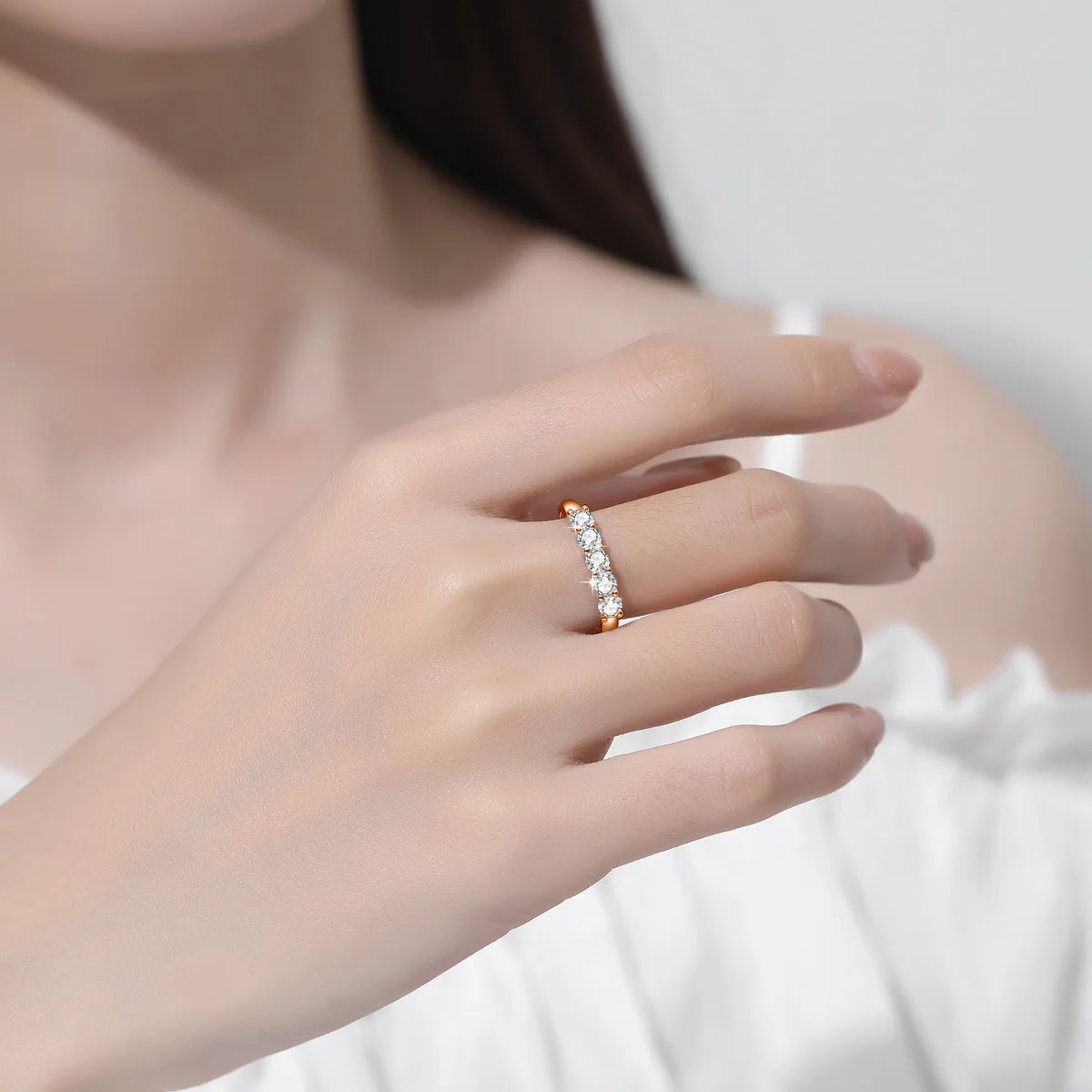 5pcs Stones Moissanite Diamond Ring