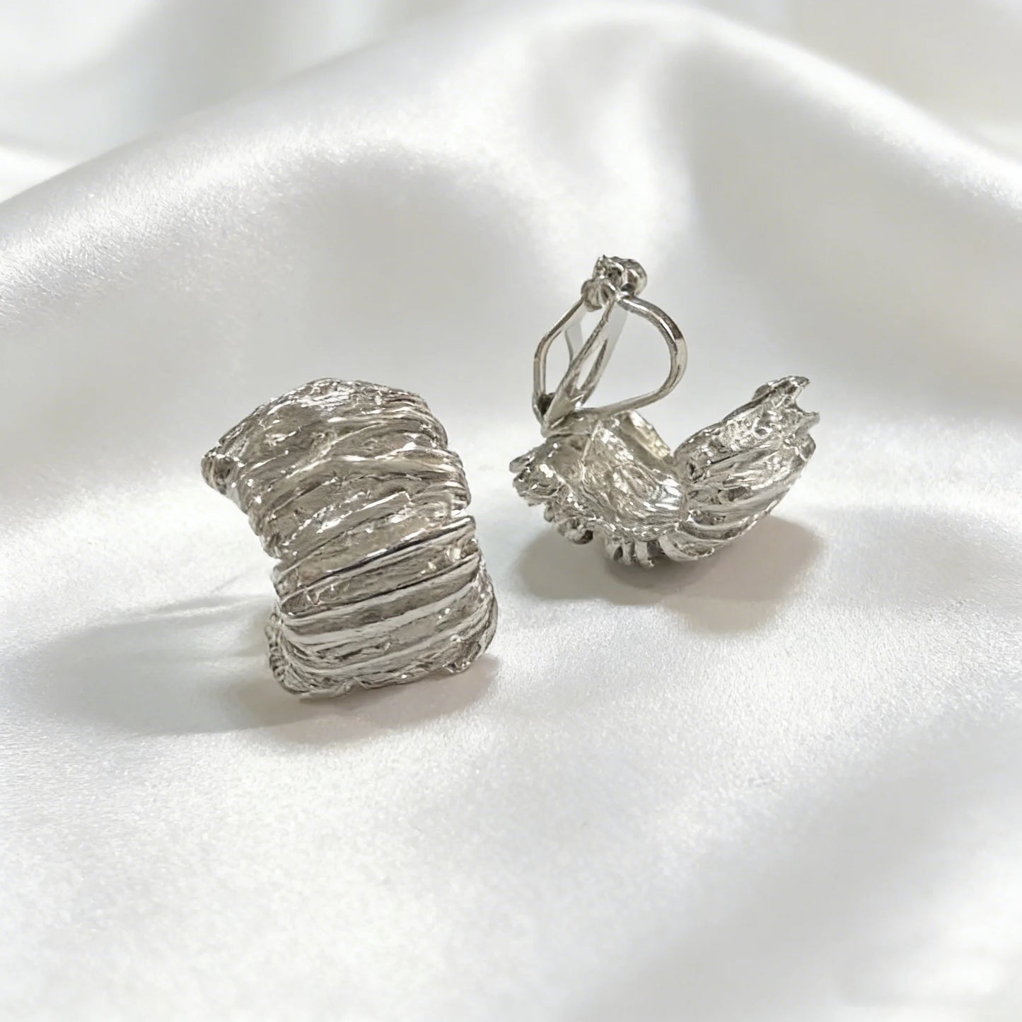 Trendy Gold Crisscross Wide Hoop Clip-On Earrings