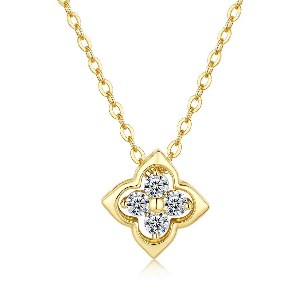 Moissanite Necklace Ladies Elegant Flower Pendant Necklace